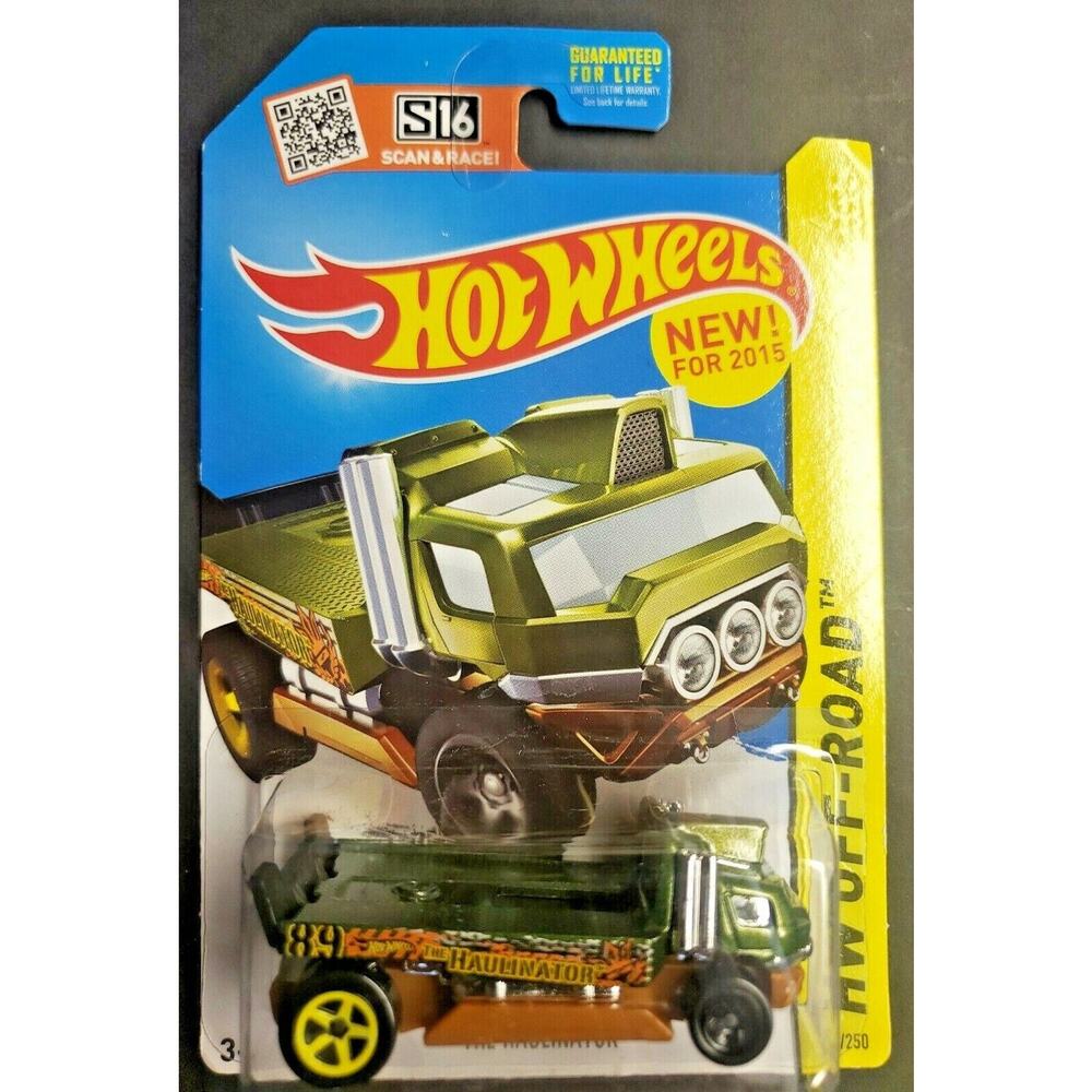 2015 Hot Wheels The Haulinator #90 Green HW Off-Road HW15